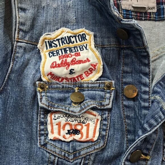 2.1 Denim Jean Patch Jacket - Picture 6 of 10